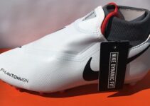 Harga Sepatu Nike Phantom VSN, Sepatu bertali Hantu yang Keren
